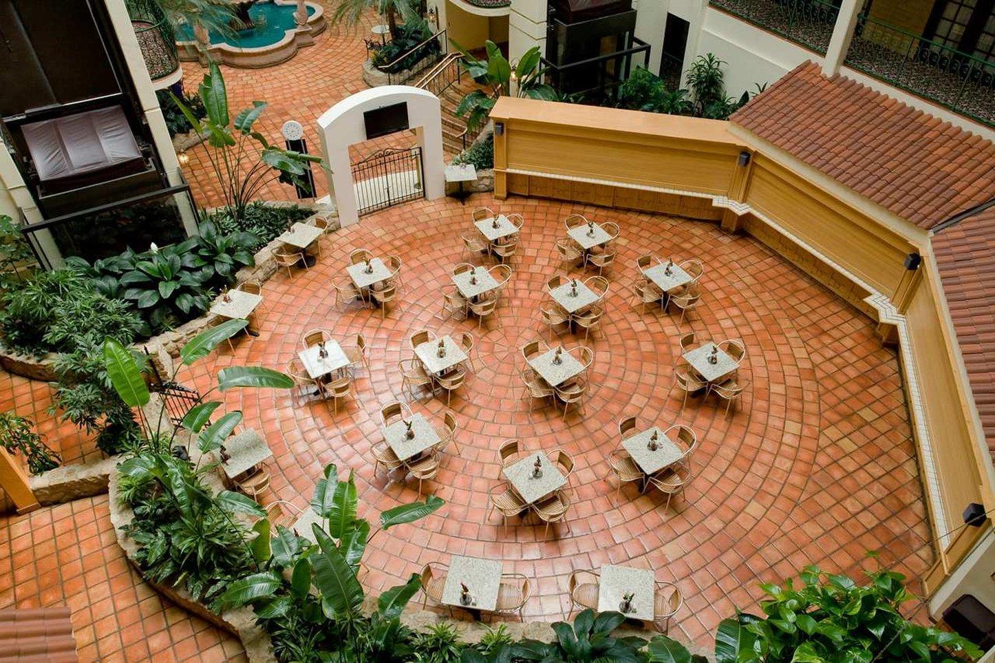 Embassy Suites By Hilton Chicago Schaumburg Woodfield Exterior photo